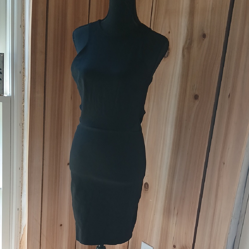 Rolla Coster Chic Black Sleeveless Midi Dress